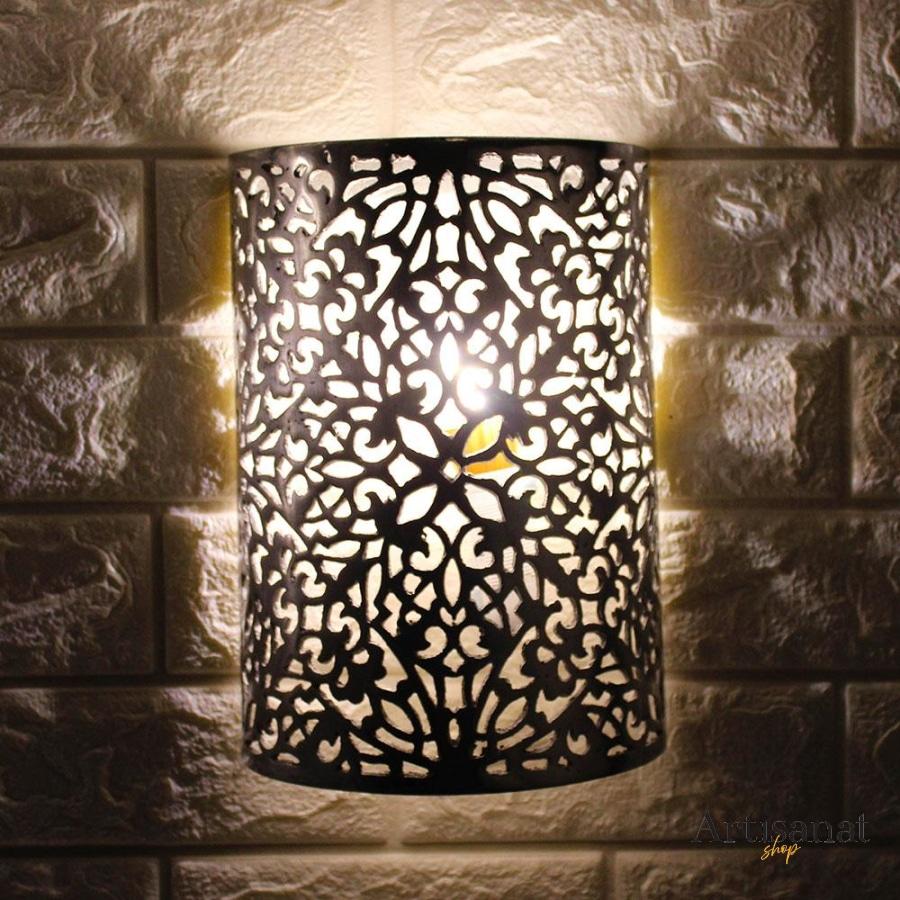 Chiseled aluminum wall light