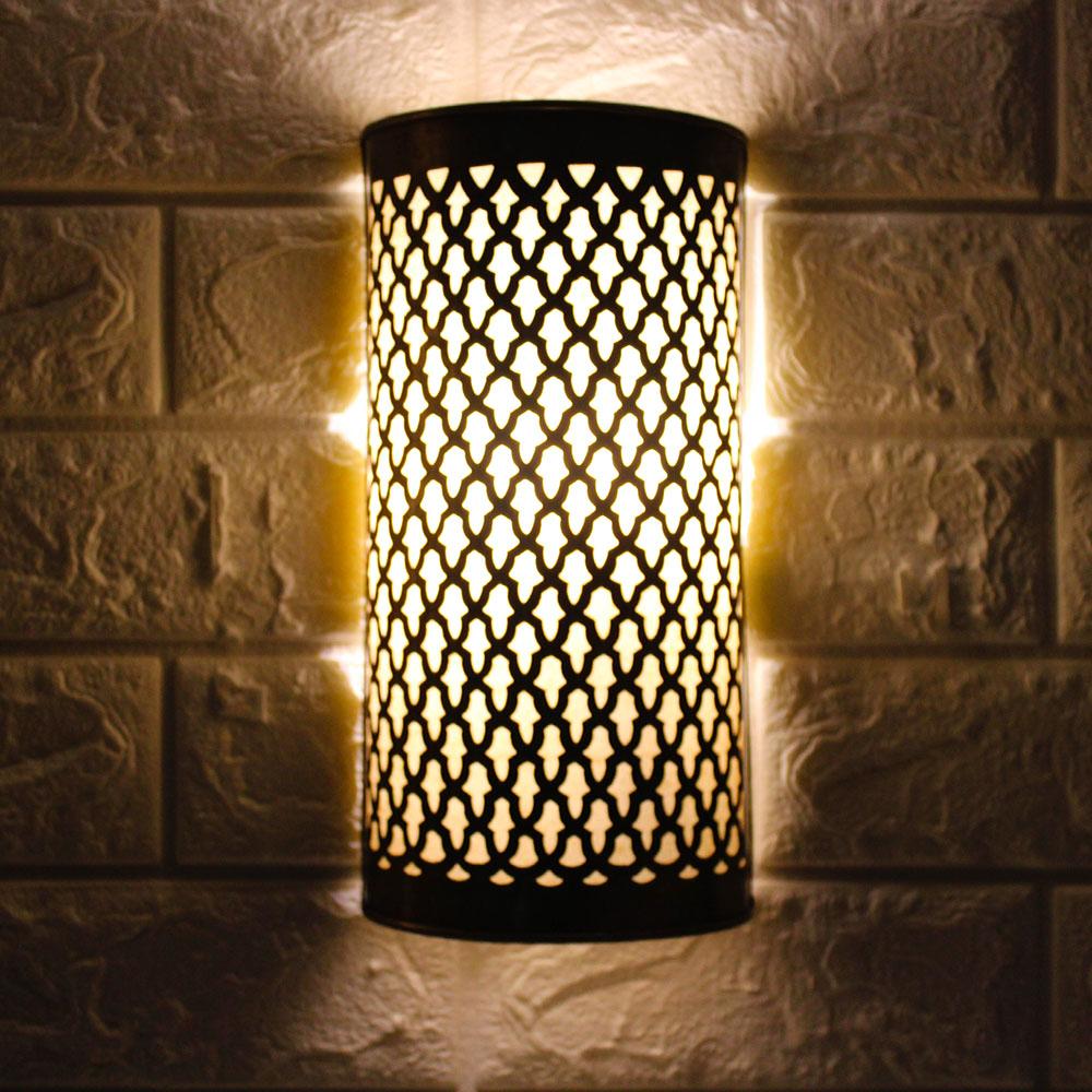 Antique style gold wall light